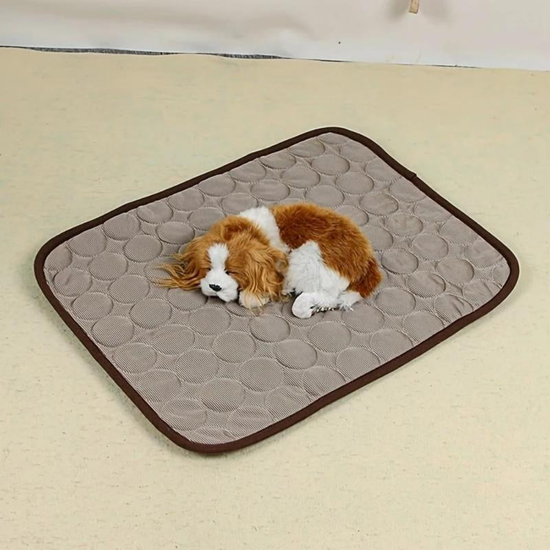Portable Pet Cooling Mat with Gel Ice Bricks – Breathable Summer Bed for Dogs & Cats